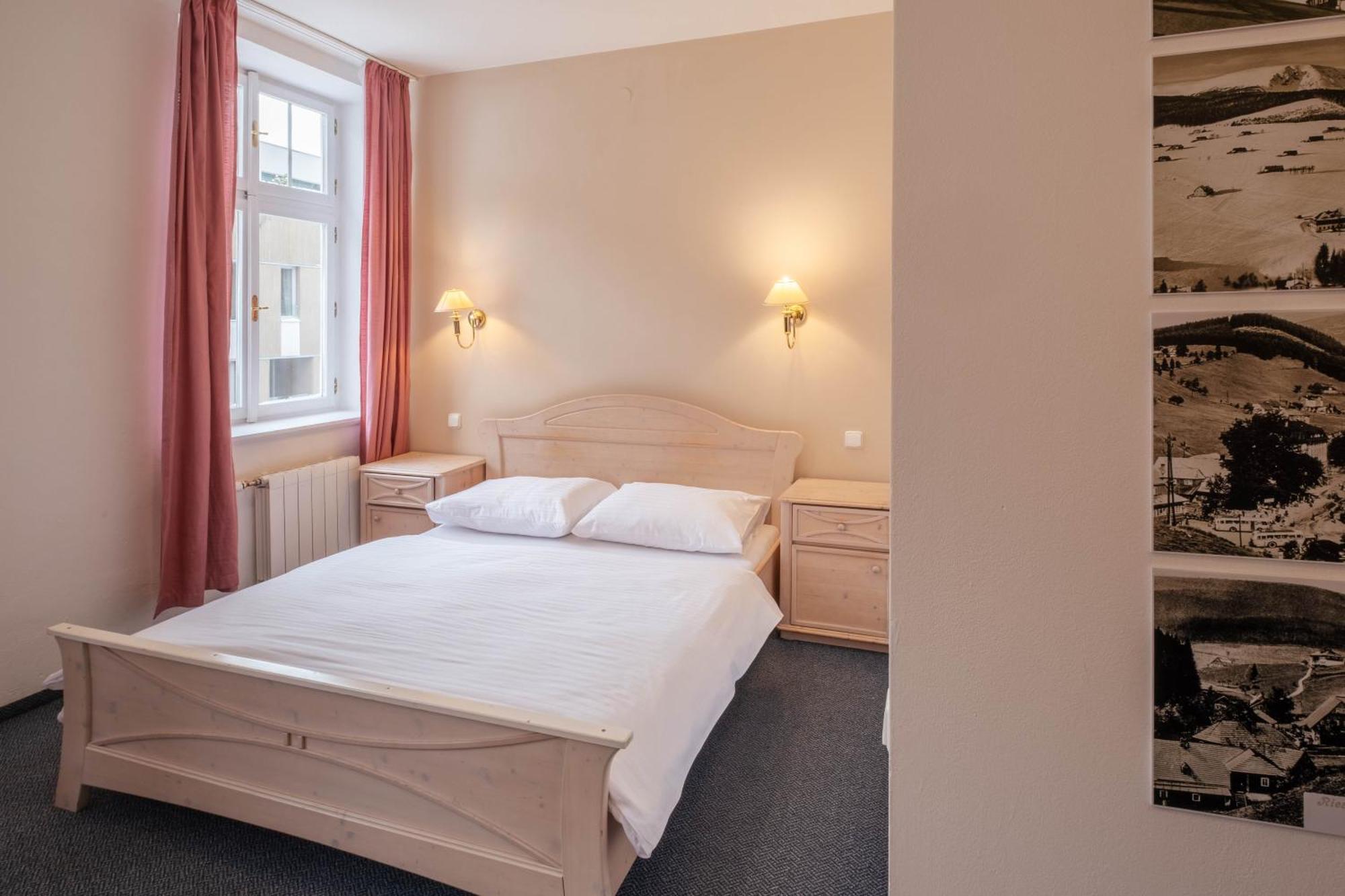 פק פוד סנז'קו Hotel Horec מראה חיצוני תמונה